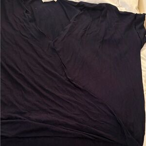 Women's White and Black Top